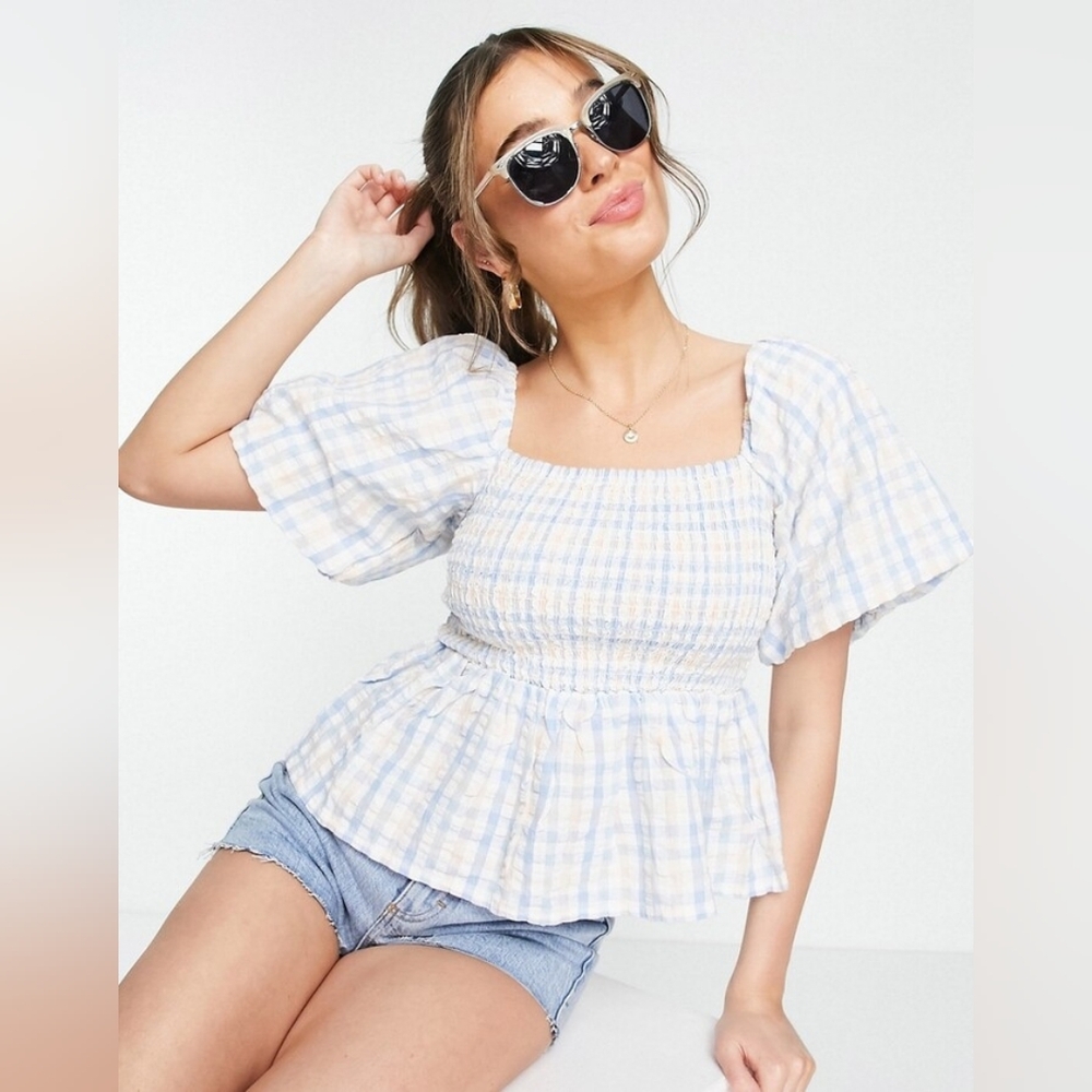 🎀2/$20🎀 New Look puff sleeve shirred top in white check